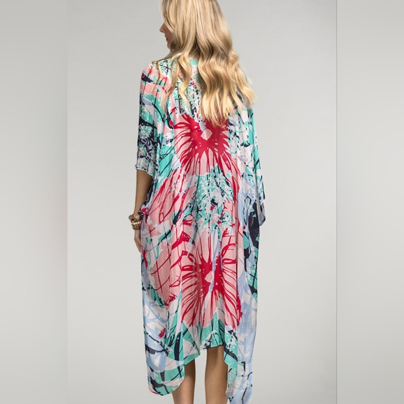 Large Flower Print Kimono w Side Slits - Lightweight Silky Material - Picture 3 of 4